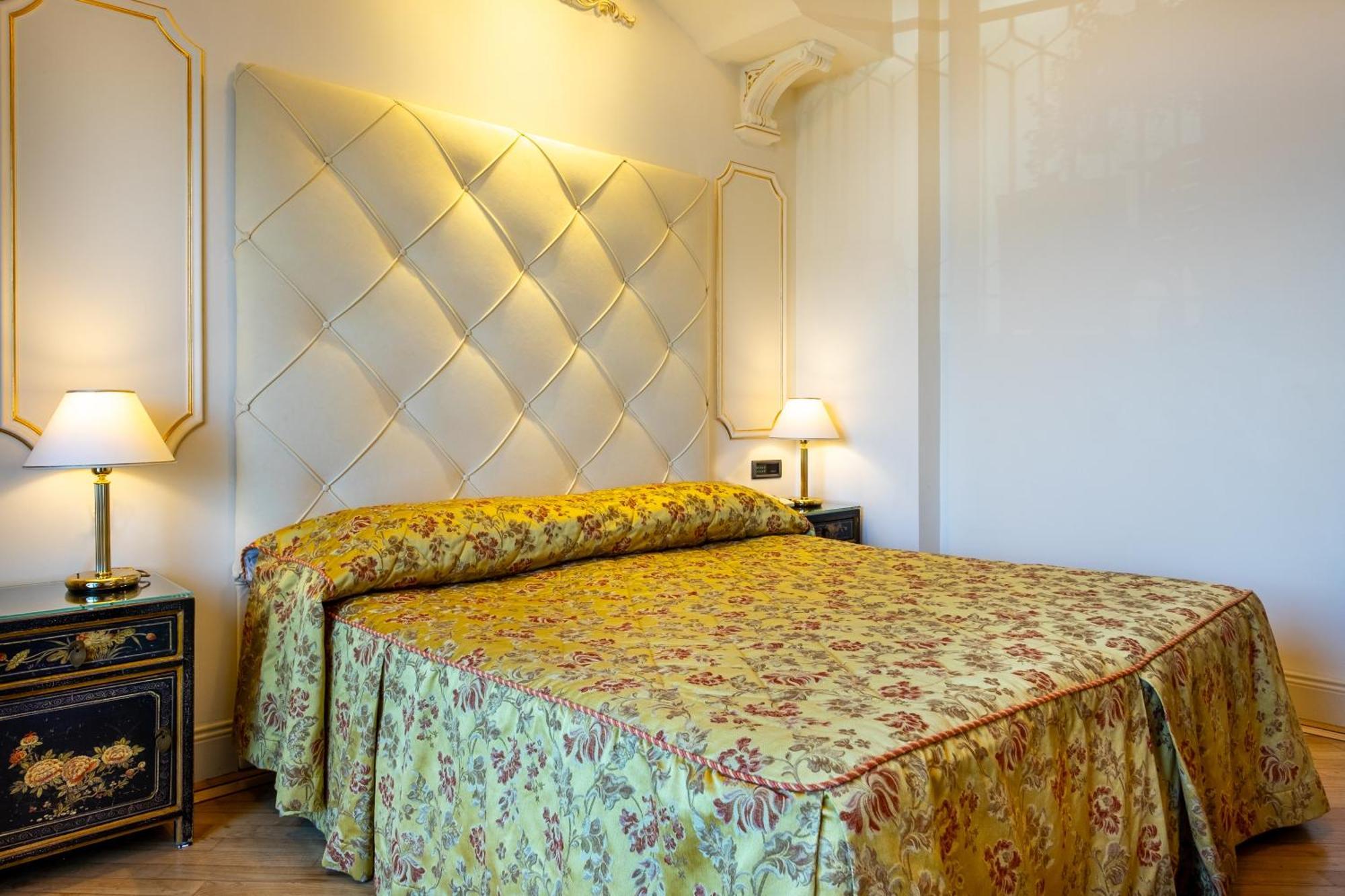 Astoria 4*