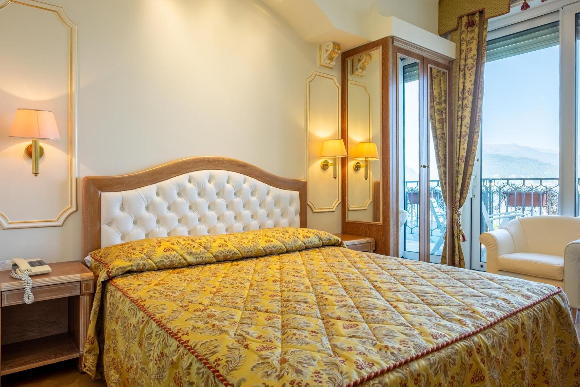 Hotel Astoria